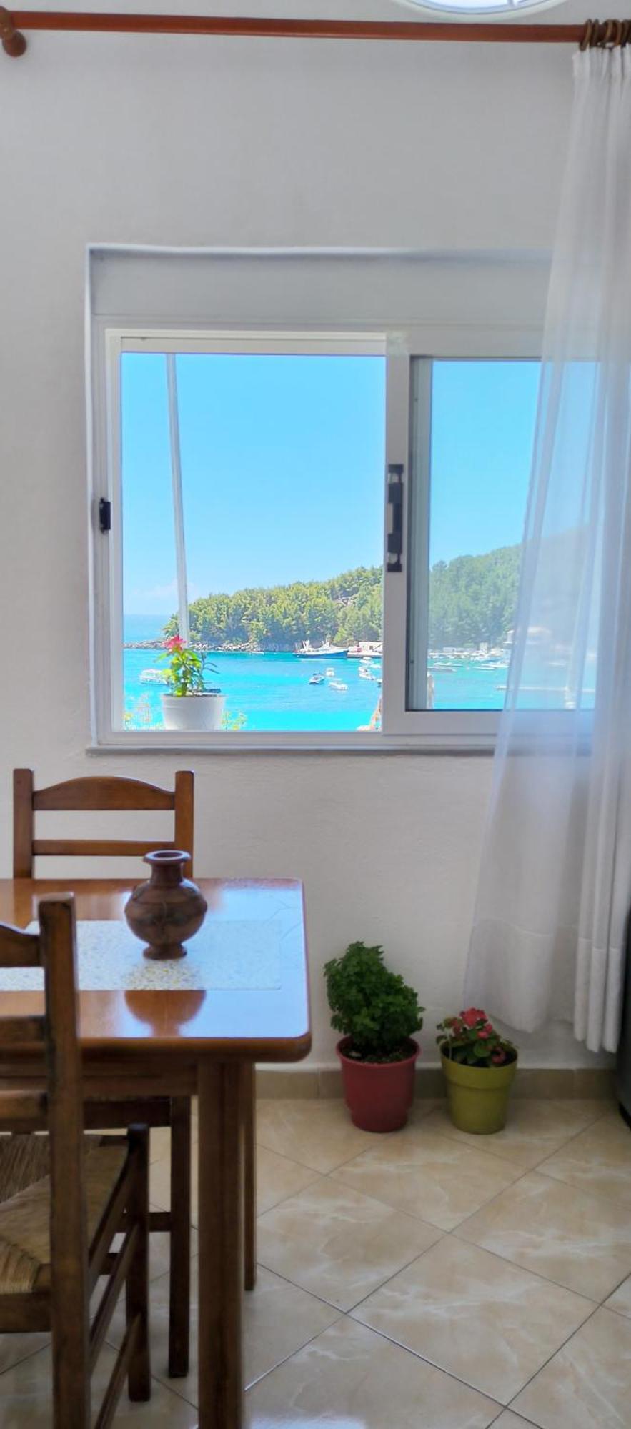 Hercules Rent A Appartement Himarë